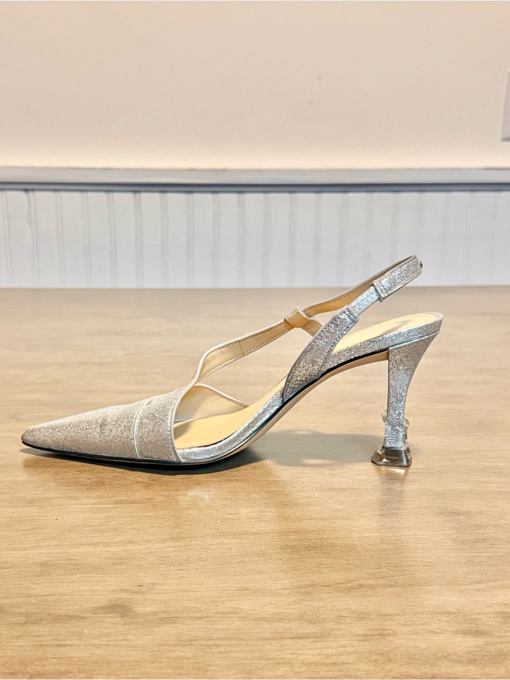 Michael Kors “Brand New” Silver Glitter Slingback Pointed-Toe Heels - Picture 5 of 13